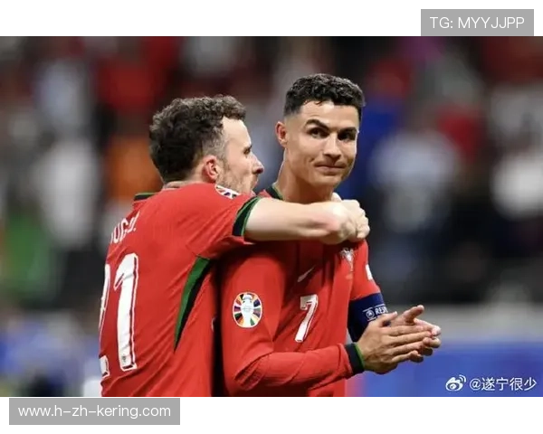 利物浦锁定C罗级前锋